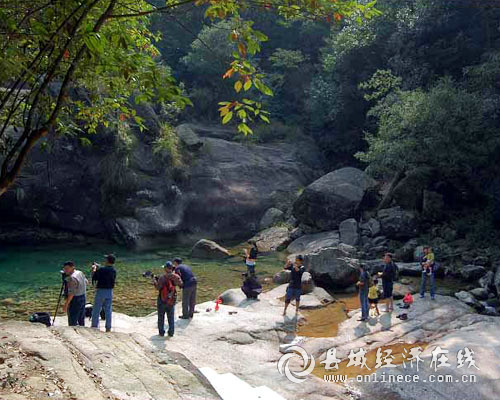 梧风洞景观（中）